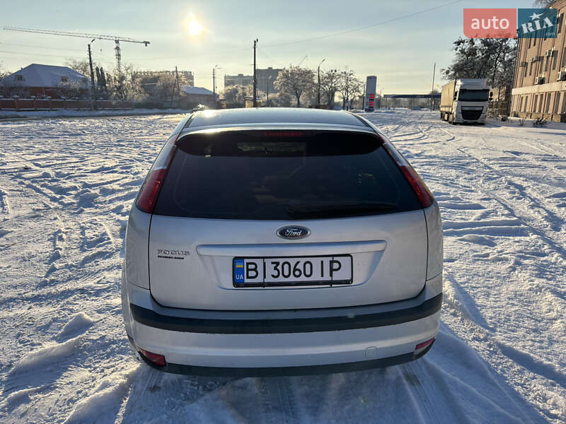 Хэтчбек Ford Focus 2007 в Полтаве