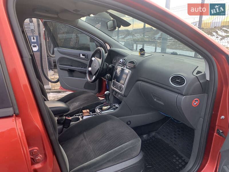 Хетчбек Ford Focus 2006 в Львові