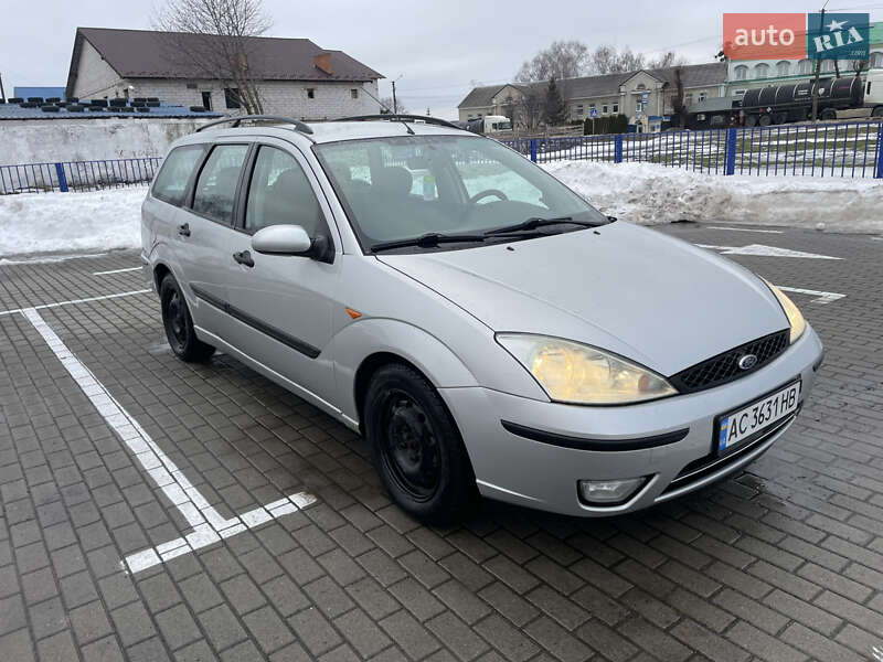 Універсал Ford Focus 2001 в Нововолинську