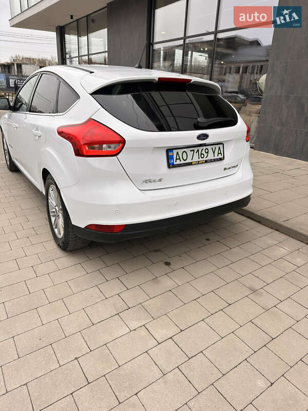 Хетчбек Ford Focus 2018 в Ужгороді