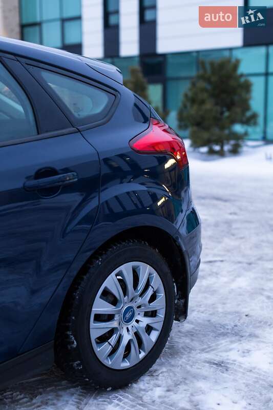 Хетчбек Ford Focus 2017 в Хмельницькому