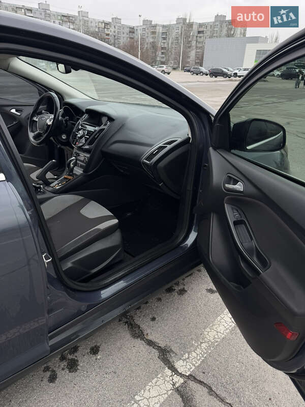 Хетчбек Ford Focus 2013 в Запоріжжі