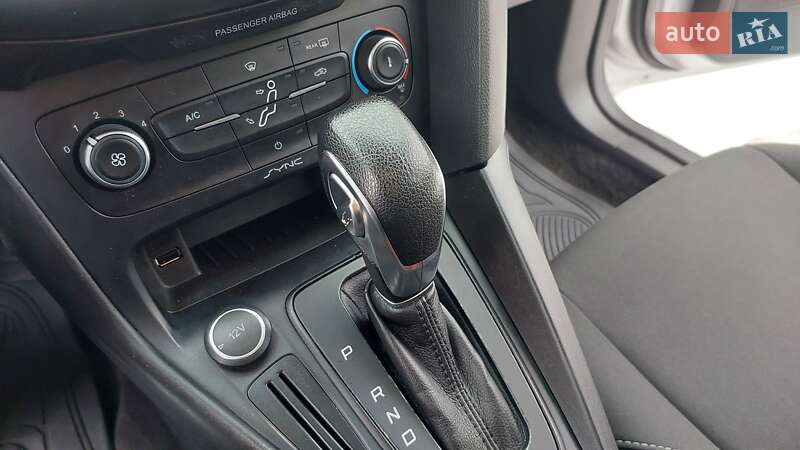 Седан Ford Focus 2017 в Дніпрі фото 15 Седан Ford Focus 2017 в Дніпрі