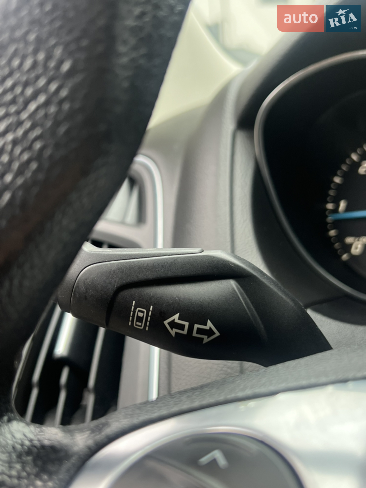 2011 Ford Focus - мініатюра 24