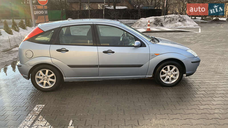 Хэтчбек Ford Focus 2004 в Виннице