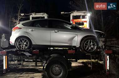 Хэтчбек Ford Focus 2014 в Киеве