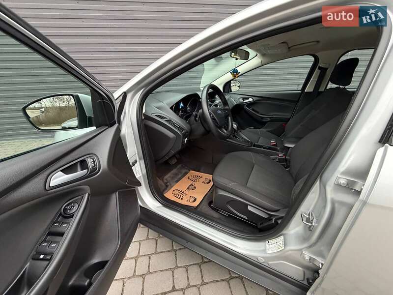 Седан Ford Focus 2018 в Кам'янському фото 5 Седан Ford Focus 2018 в Кам'янському