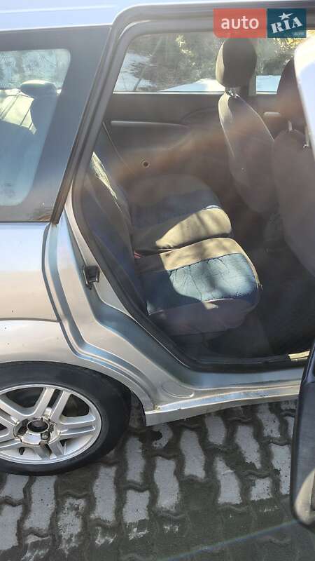 Универсал Ford Focus 2000 в Львове фото 8 Универсал Ford Focus 2000 в Львове