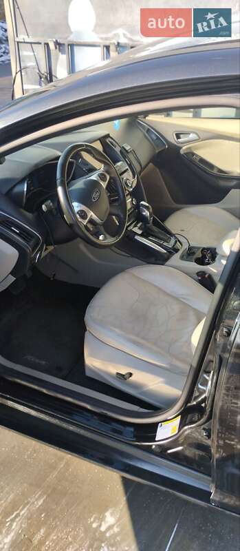Хетчбек Ford Focus 2012 в Володимирі фото 13 Хетчбек Ford Focus 2012 в Володимирі
