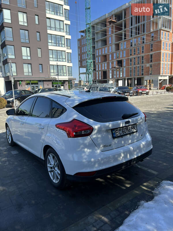 Хэтчбек Ford Focus 2015 в Львове фото 3 Хэтчбек Ford Focus 2015 в Львове