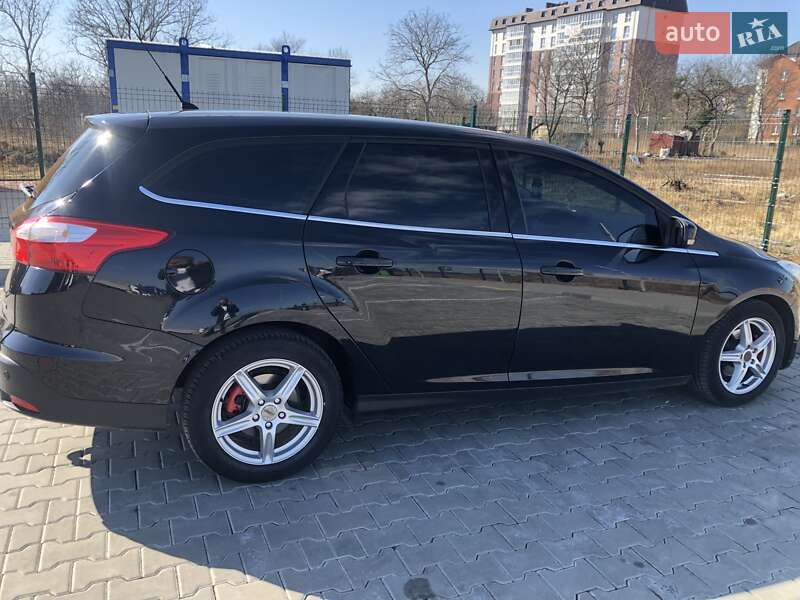 Универсал Ford Focus 2012 в Стрые