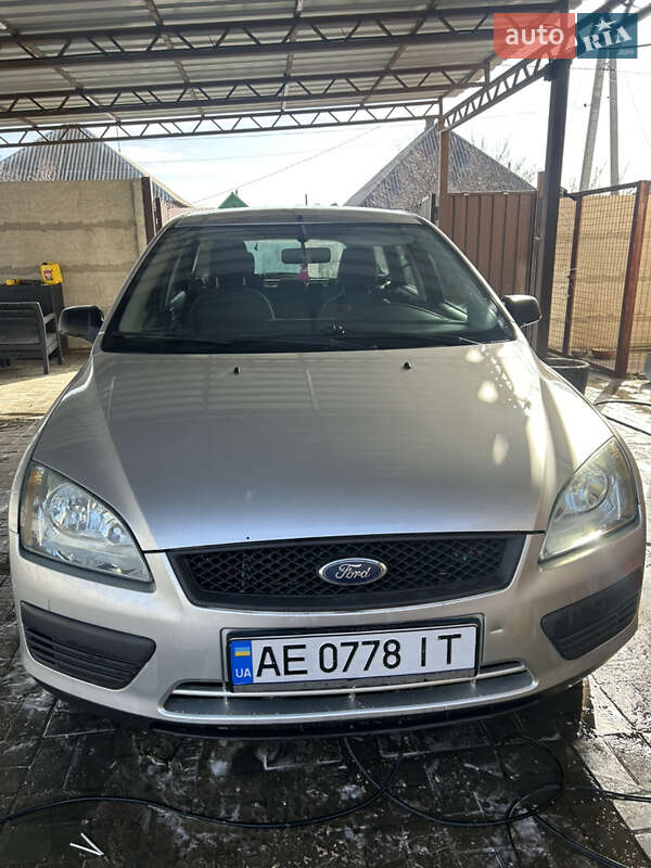 2006 Ford Focus, VIN WF0WXXGCDW6Y34945:plate — фото 1 (autoria)