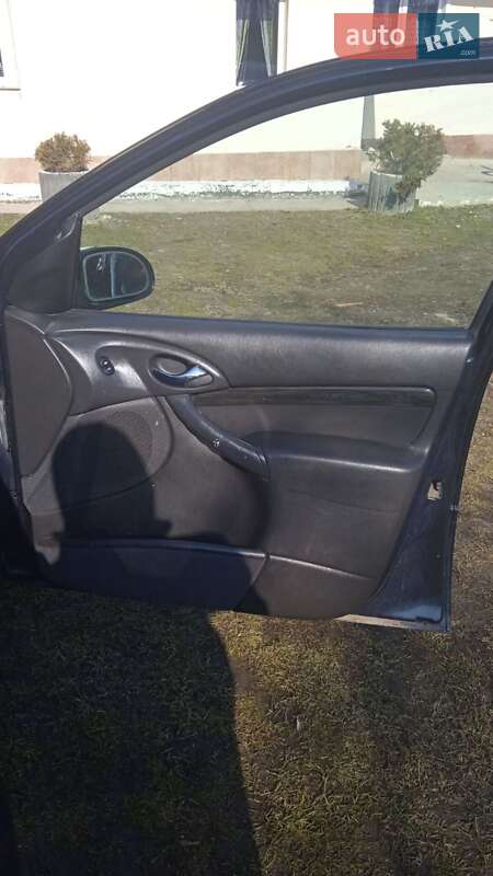 Универсал Ford Focus 2000 в Львове