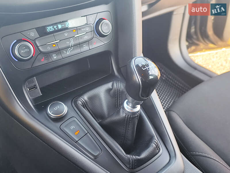 Универсал Ford Focus 2017 в Житомире