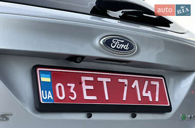 Хэтчбек Ford Focus 2014 в Владимире