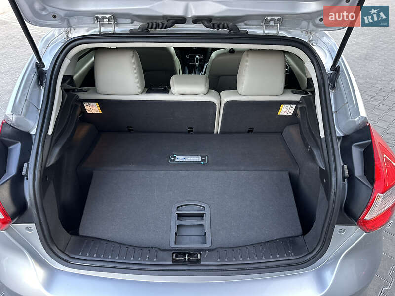 Хетчбек Ford Focus 2014 в Володимирі