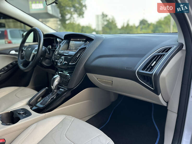 Хетчбек Ford Focus 2014 в Володимирі