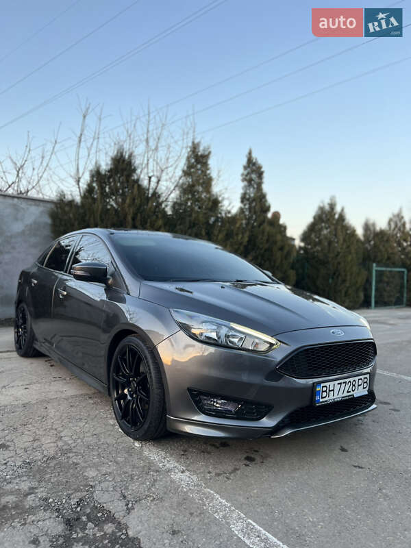 Седан Ford Focus 2015 в Одессе