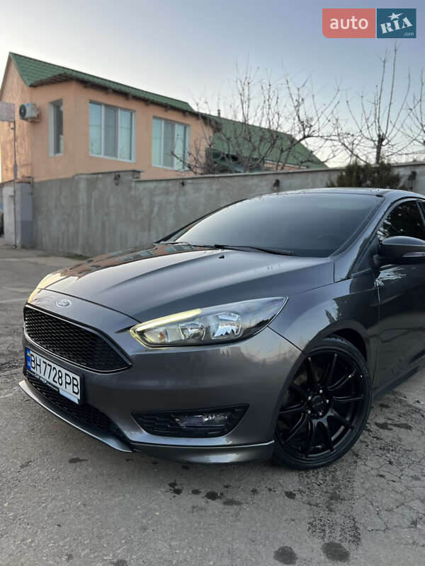 Седан Ford Focus 2015 в Одессе