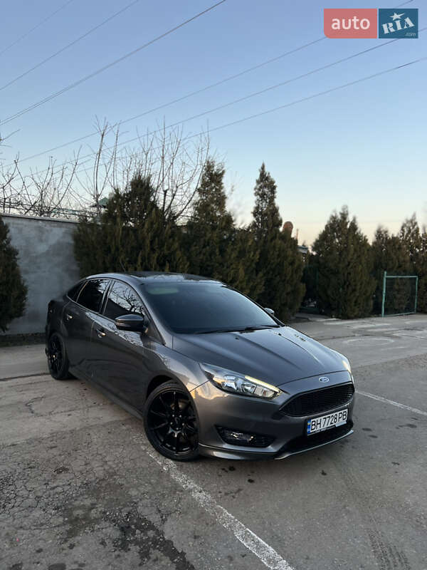 Седан Ford Focus 2015 в Одессе