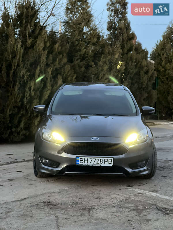 Седан Ford Focus 2015 в Одессе