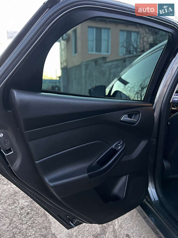 Седан Ford Focus 2015 в Одессе
