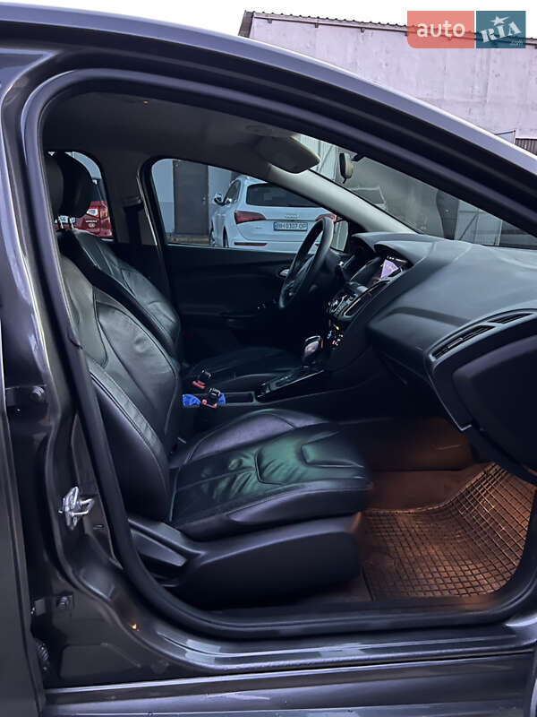 Седан Ford Focus 2015 в Одессе