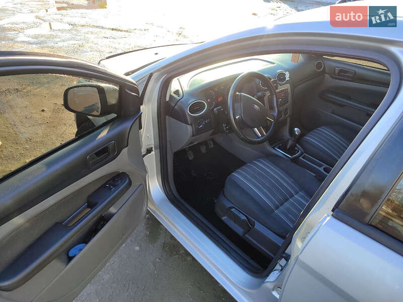 Універсал Ford Focus 2009 в Шумську