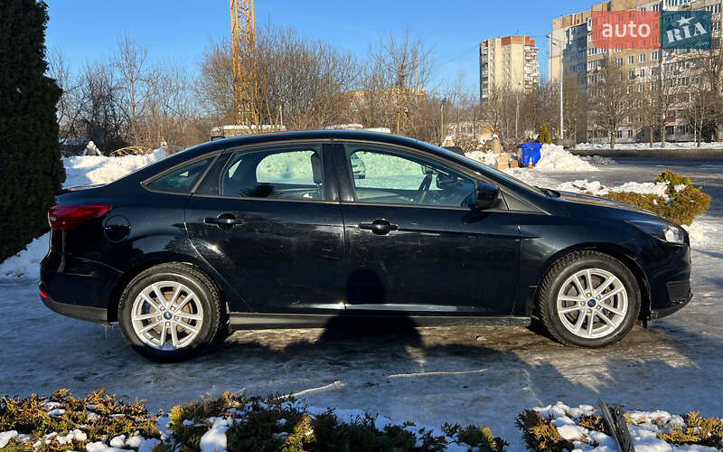 Седан Ford Focus 2018 в Львові