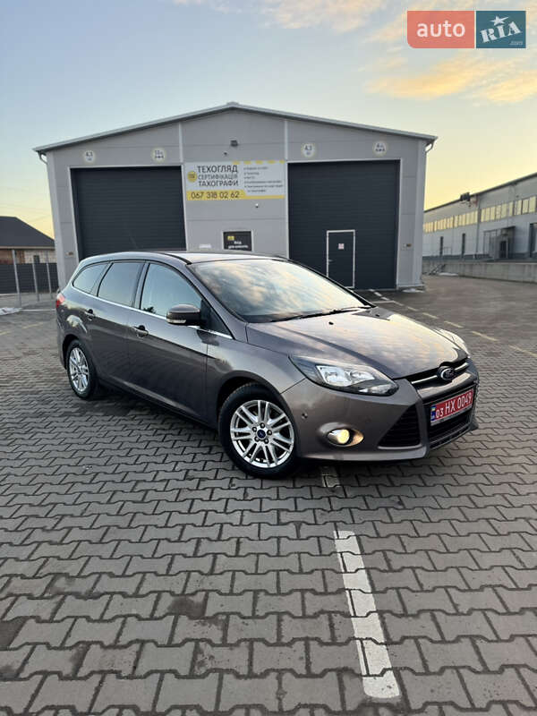 Универсал Ford Focus 2012 в Нововолынске