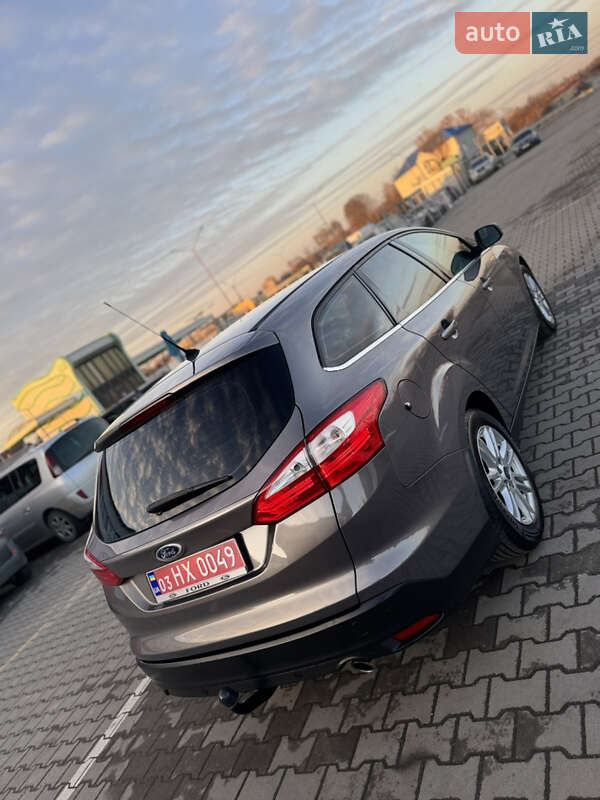 Универсал Ford Focus 2012 в Нововолынске