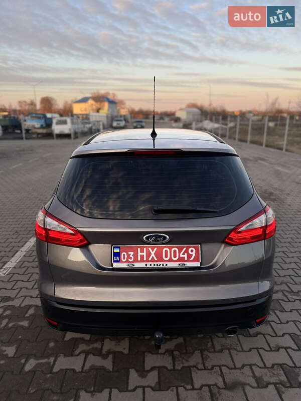 Универсал Ford Focus 2012 в Нововолынске