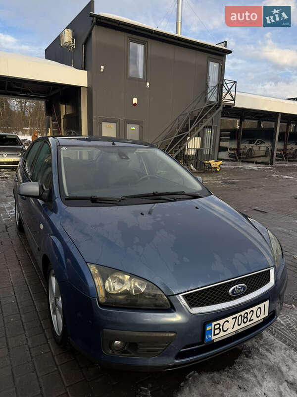 Хэтчбек Ford Focus 2005 в Львове