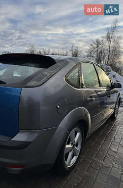 Хэтчбек Ford Focus 2005 в Львове