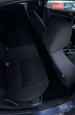 Хэтчбек Ford Focus 2005 в Львове