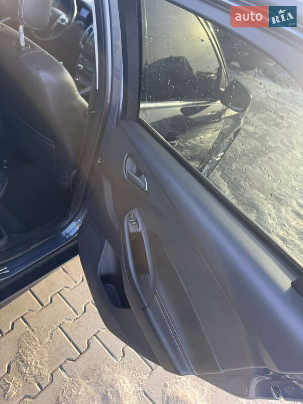 Универсал Ford Focus 2013 в Львове