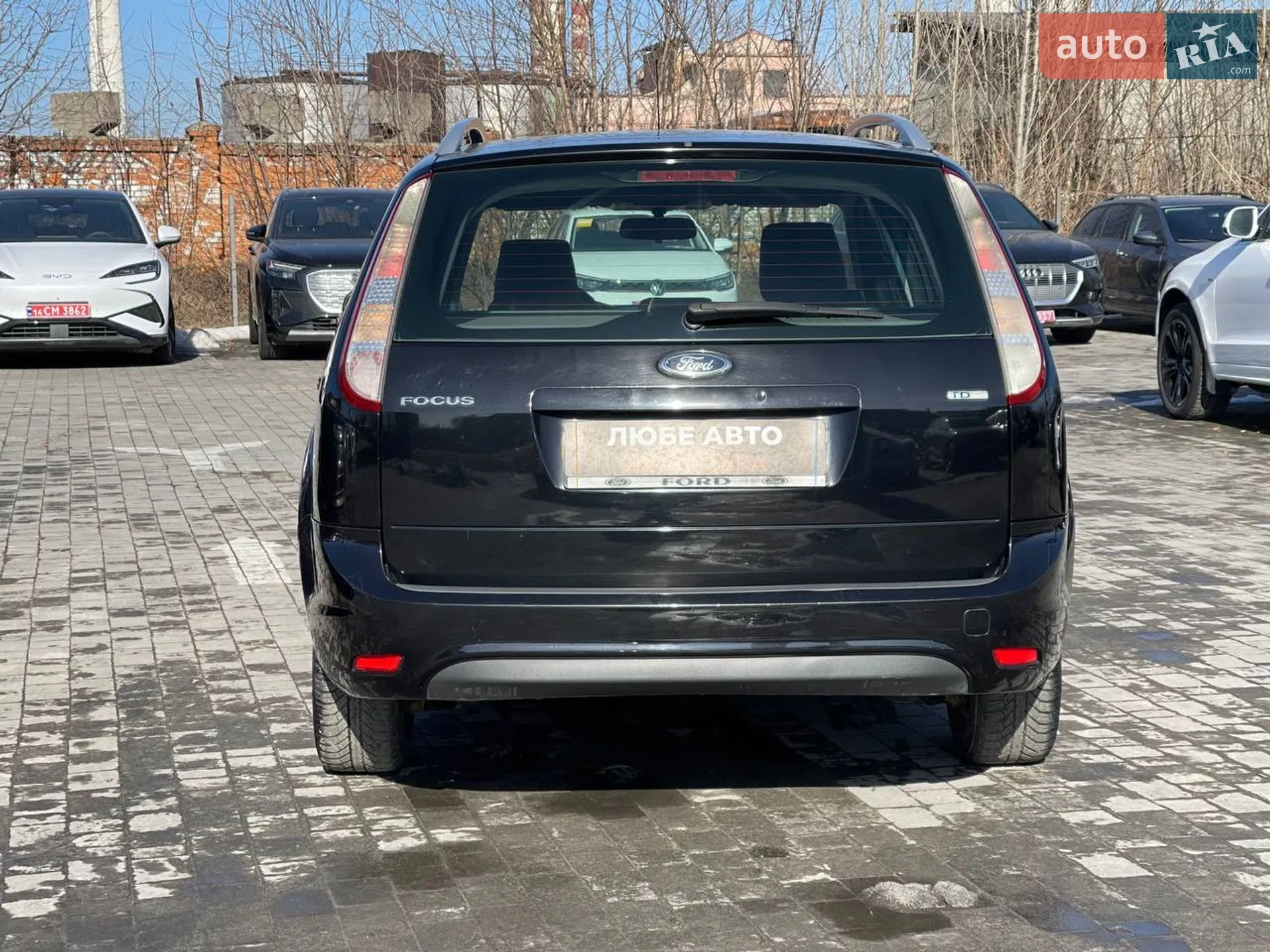 2010 Ford Focus - мініатюра 5