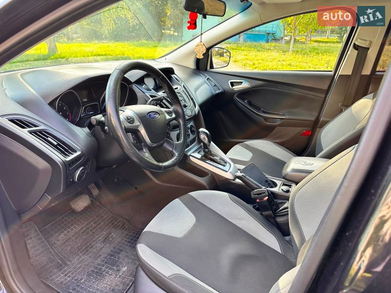 Хэтчбек Ford Focus 2012 в Запорожье