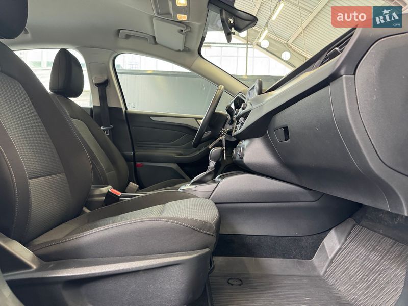 Хэтчбек Ford Focus 2020 в Киеве