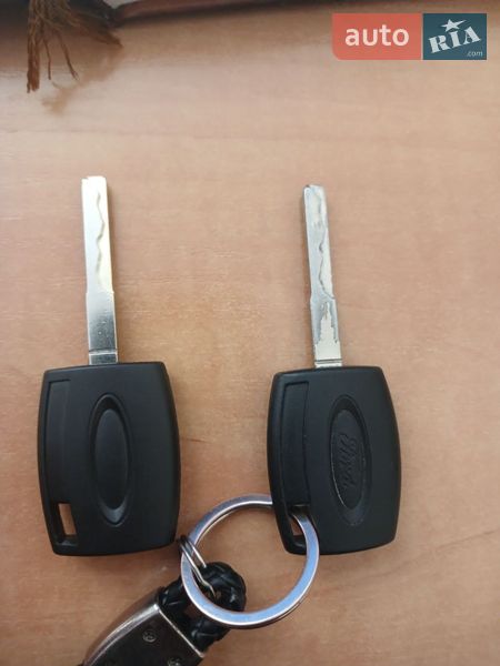 Хэтчбек Ford Focus 2007 в Львове