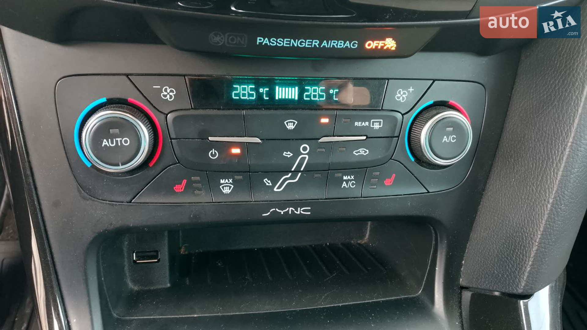 2017 Ford Focus - мініатюра 29