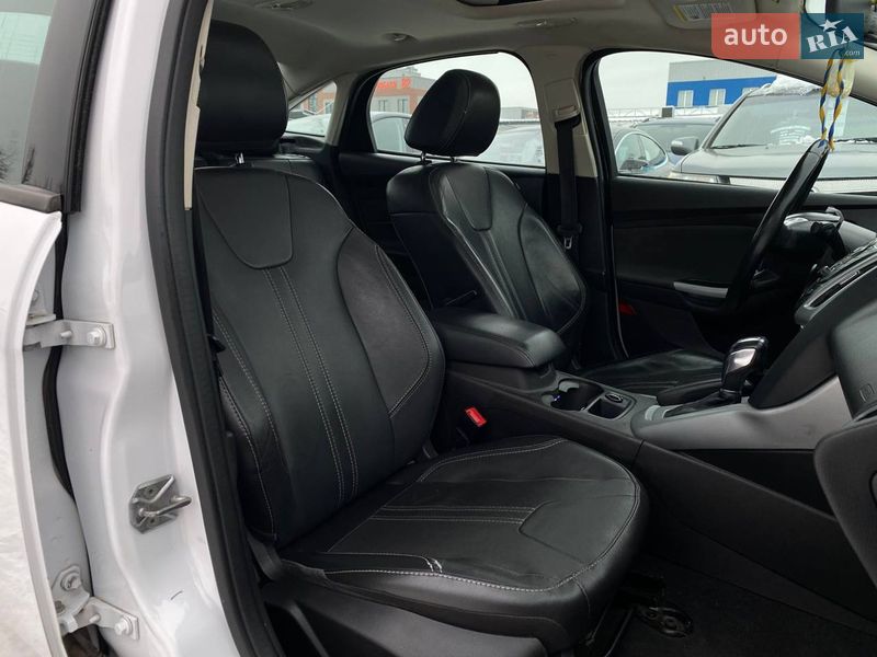 Седан Ford Focus 2014 в Киеве фото 20 Седан Ford Focus 2014 в Киеве