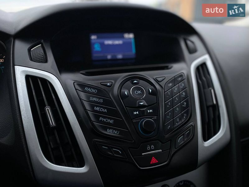 Седан Ford Focus 2014 в Киеве фото 32 Седан Ford Focus 2014 в Киеве