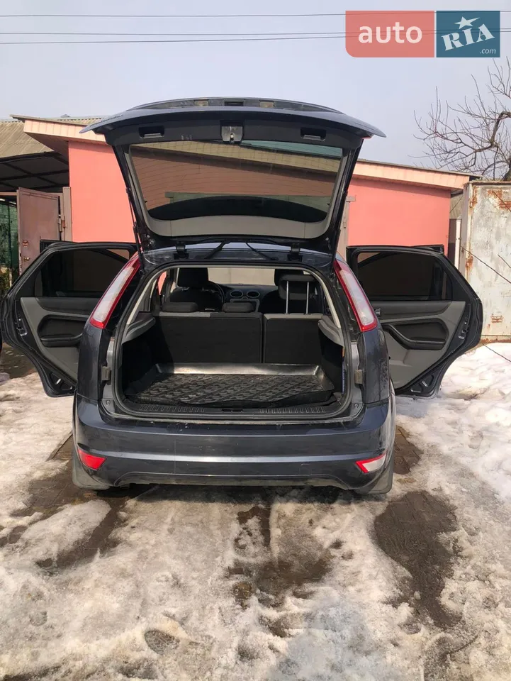 2011 Ford Focus - мініатюра 21