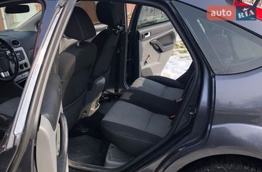 Хэтчбек Ford Focus 2011 в Люботине