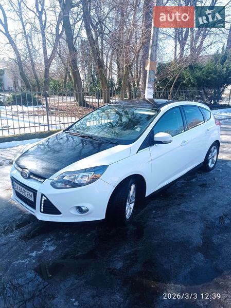 Хэтчбек Ford Focus 2013 в Остроге