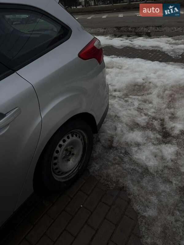 Універсал Ford Focus 2011 в Івано-Франківську