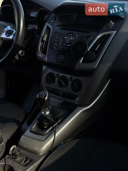Універсал Ford Focus 2011 в Івано-Франківську