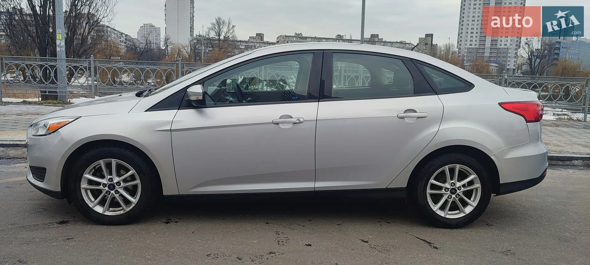 2016 Ford Focus - мініатюра 3