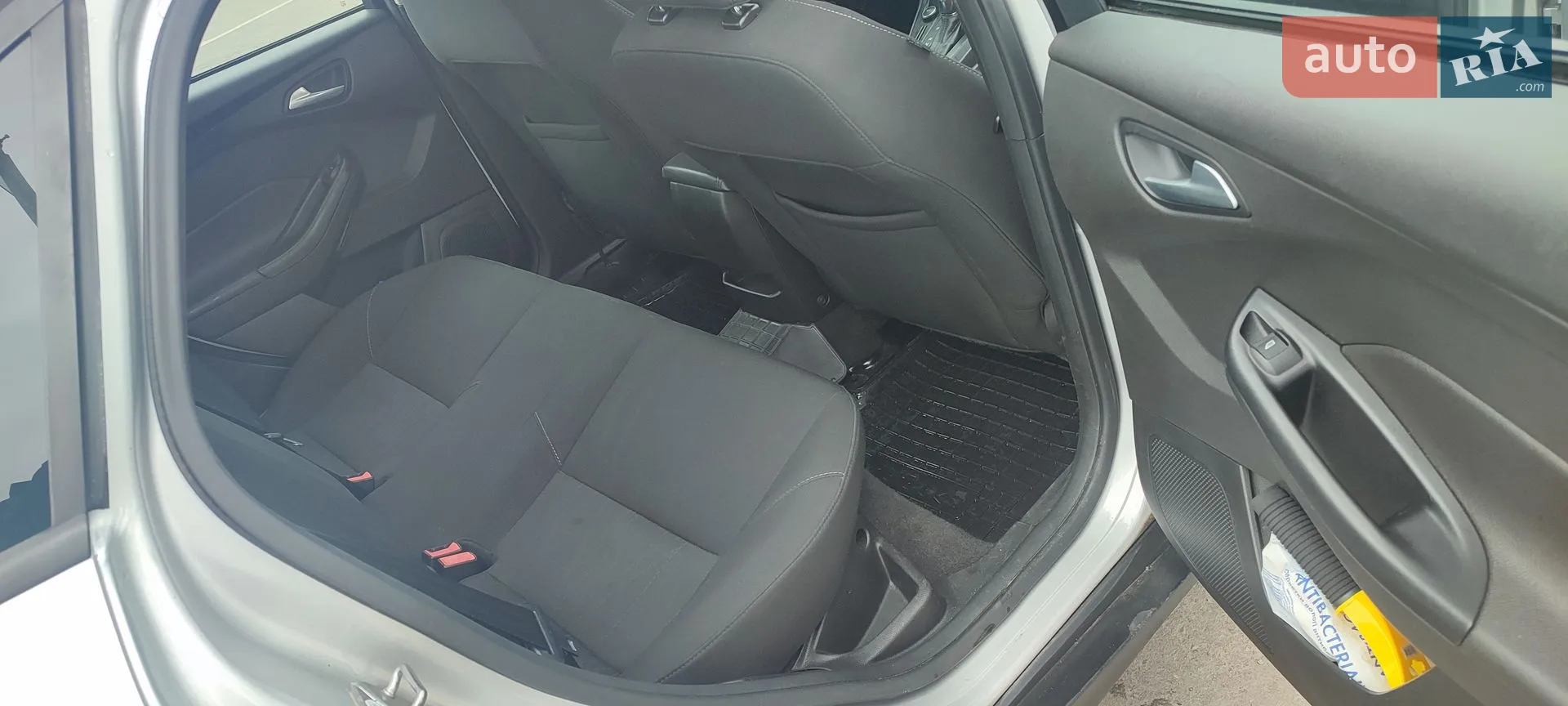2016 Ford Focus - мініатюра 15
